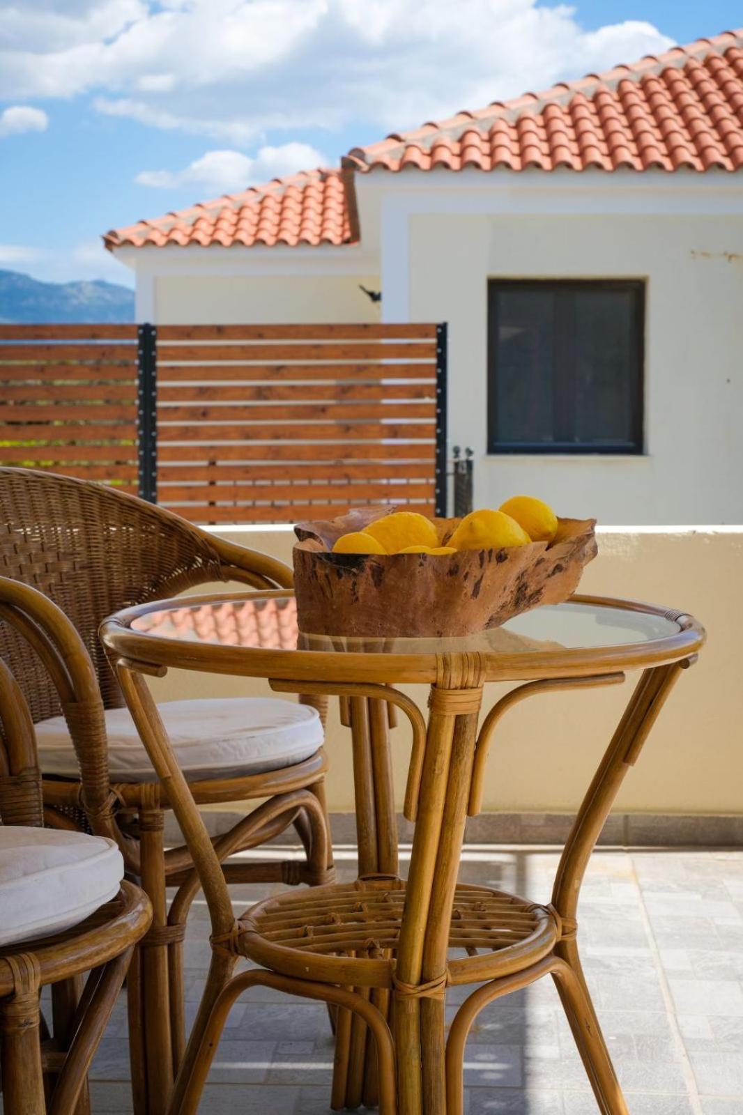 Dream Beyond Villas Ormos Koumeikon Exterior photo