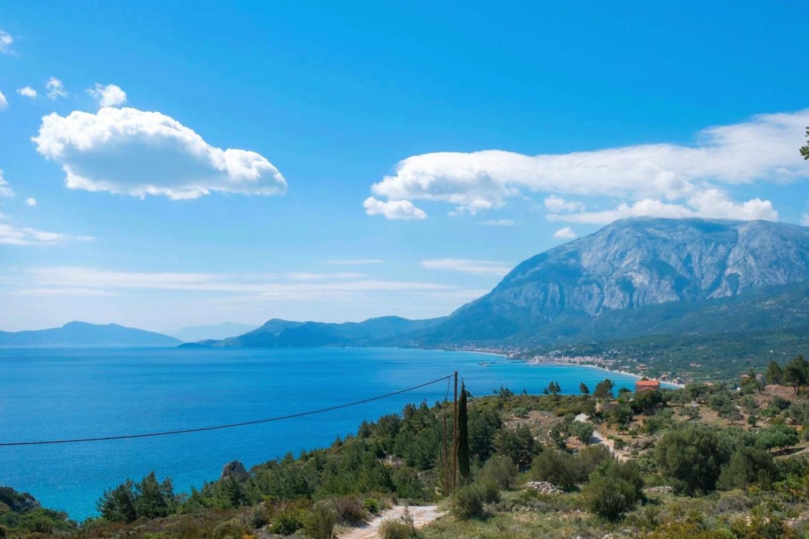 Dream Beyond Villas Ormos Koumeikon Exterior photo